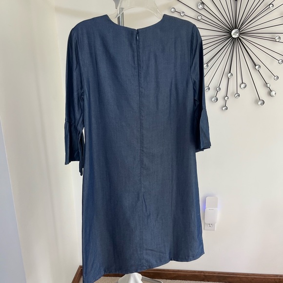 ANN TAYLOR FACTORY ⚜️ Chambray LS Dress, Size 4 - Picture 3 of 5